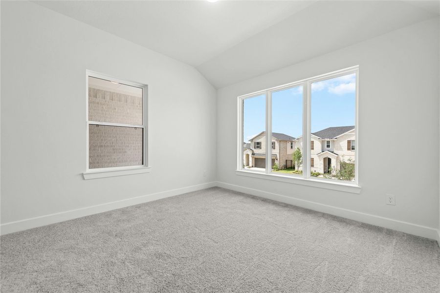 Spacious, unfurnished interior of a new home in Sunterra, Katy (Image 16). Spacious, unfurnished interior of a new home in Sunterra, Katy (Image 16).