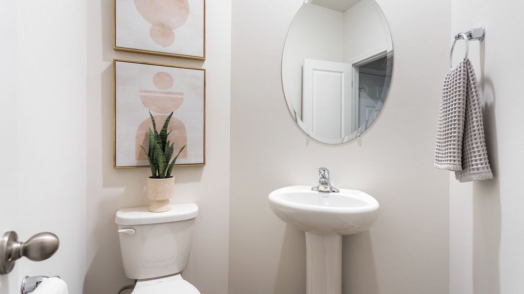 Furnished interior view inside a new home in Henley Ridge, Graham (Image 11). Furnished interior view inside a new home in Henley Ridge, Graham (Image 11).