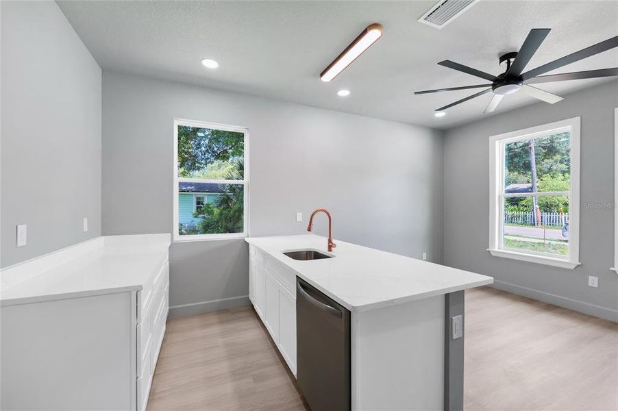 Furnished interior view inside a new home in , Orlando (Image 6).