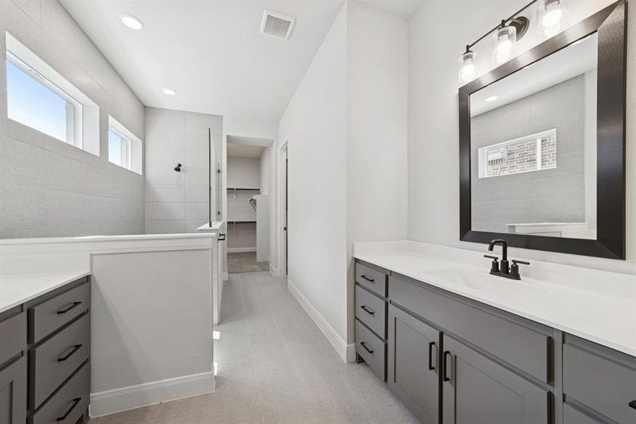 Furnished interior view inside a new home in Mantua Point Gardens, Van Alstyne (Image 13). Furnished interior view inside a new home in Mantua Point Gardens, Van Alstyne (Image 13).