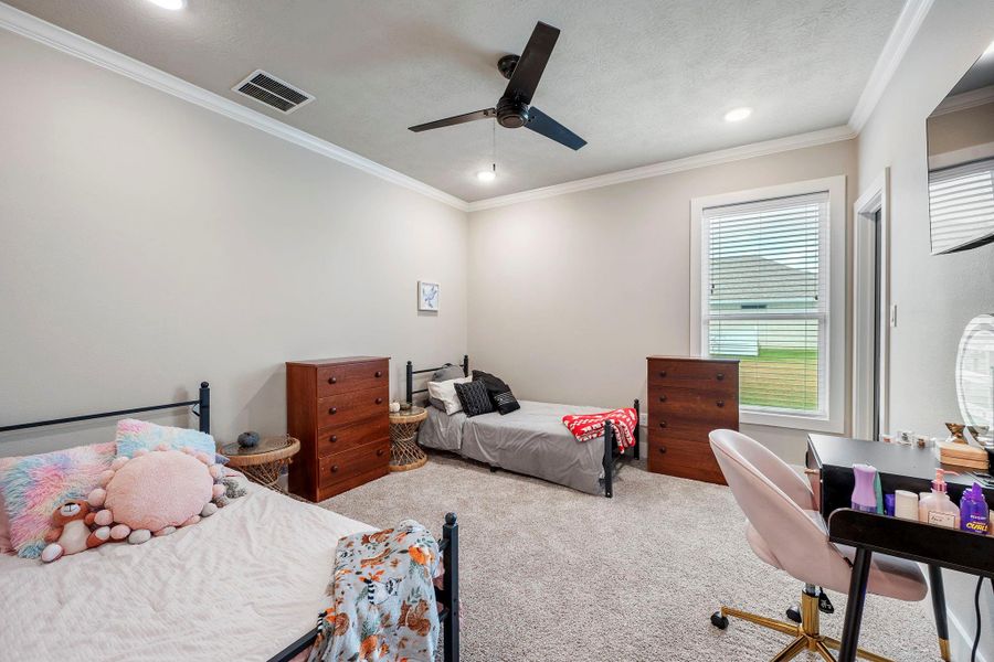 Furnished interior view inside a new home in , Bryan (Image 18).