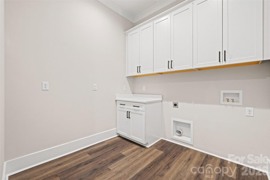 Spacious, unfurnished interior of a new home in , Clover (Image 38). Spacious, unfurnished interior of a new home in , Clover (Image 38).