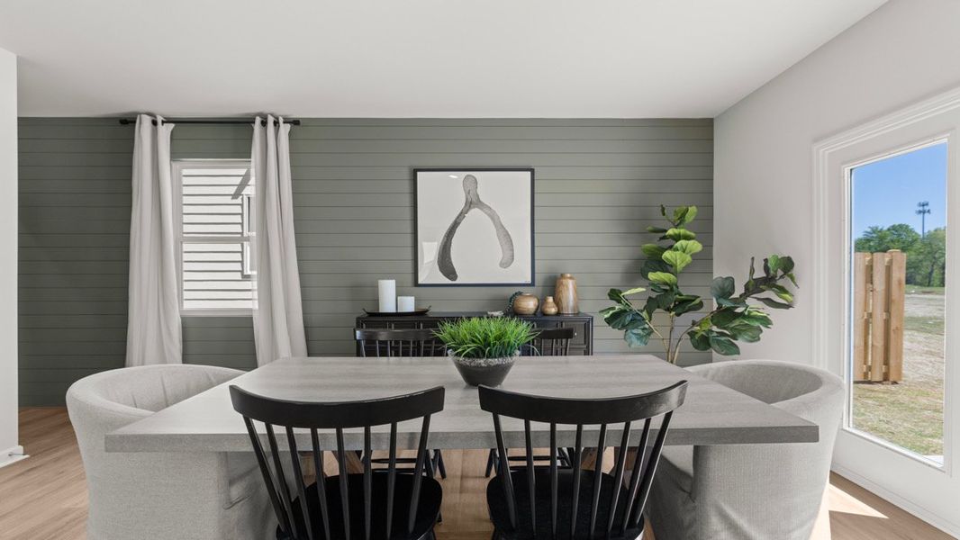 Representative furnished interior of a home built from the Elston by D.R. Horton in Rolling Meadows, Jasper (Image 14).