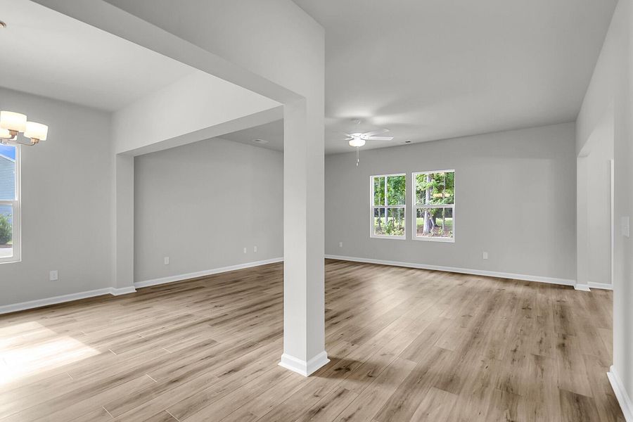 Spacious, unfurnished interior of a new home in Fairway Woods at Wyboo, Manning (Image 29).