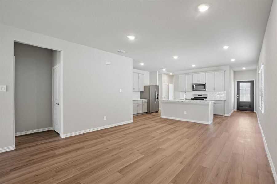 Photo is not of the actual home, but is an inspirational photo of builder’s model home and may depict options, furnishings, and/or decorator features that are not included.