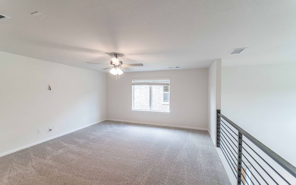 Spacious, unfurnished interior of a new home in Solterra, Mesquite (Image 14).