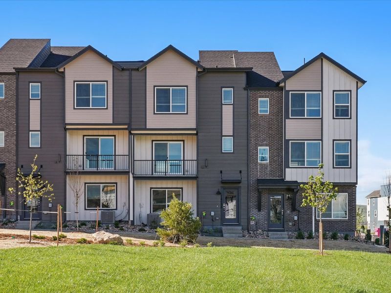 Image 9 of a home in Three Hills.