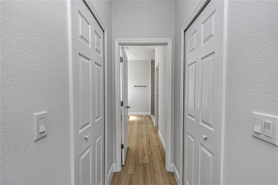 Spacious, unfurnished interior of a new home in , Ocala (Image 19).