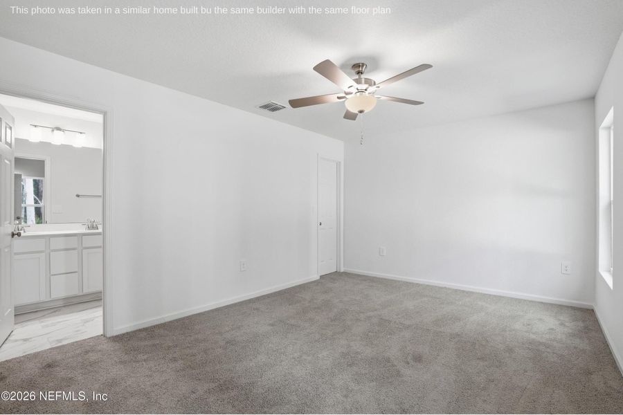 Spacious, unfurnished interior of a new home in , Green Cove Springs (Image 13).