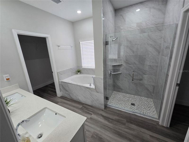 Furnished interior view inside a new home in , Leesburg (Image 17).