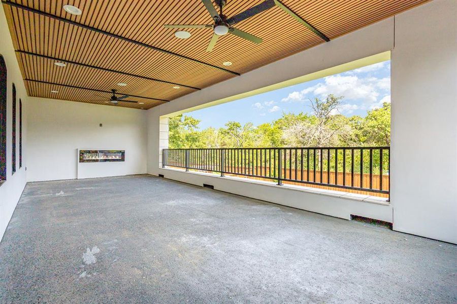 Spacious, unfurnished interior of a new home in , Colleyville (Image 20).