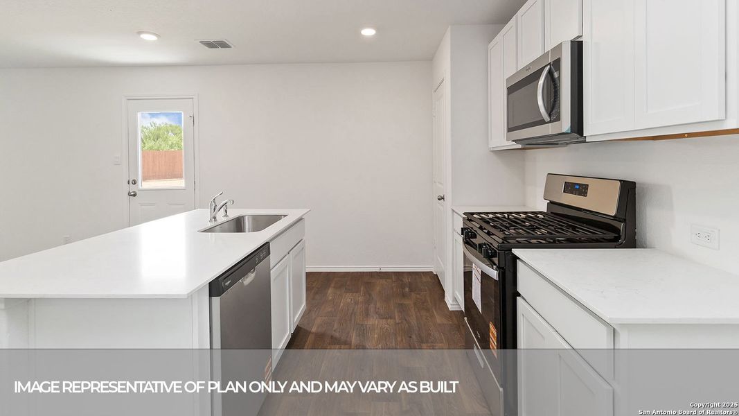 Furnished interior view inside a new home in Swenson Heights, Seguin (Image 8). Furnished interior view inside a new home in Swenson Heights, Seguin (Image 8).