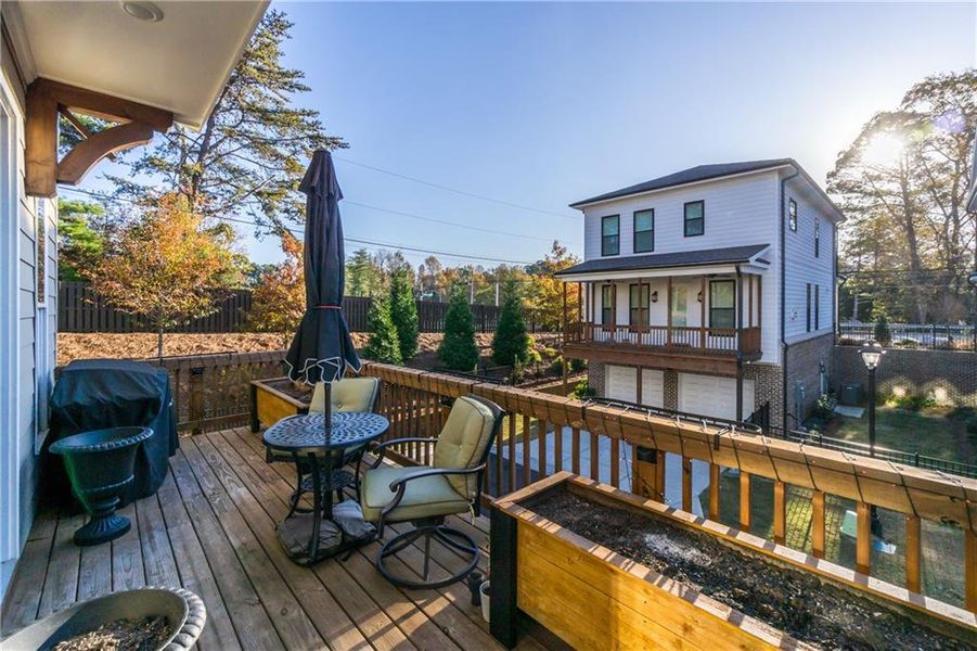 Exterior details and patio area of a home in Evanshire Single Family, Duluth (Image 4).