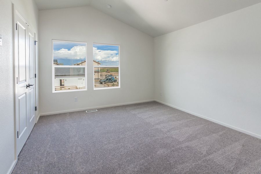 Spacious, unfurnished interior of a new home in Bloom, Fort Collins (Image 28).