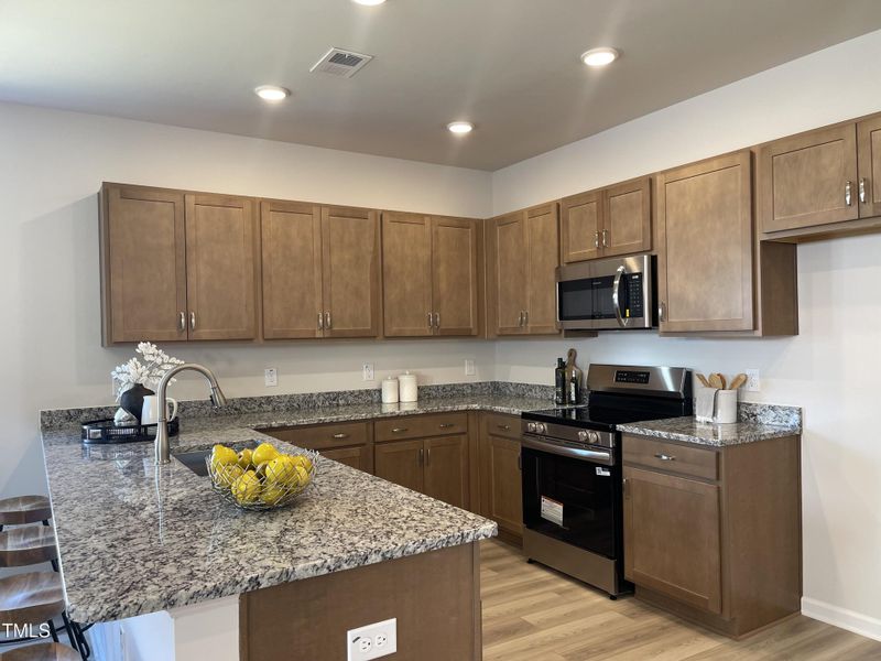 Chef's Kitchen Chef's Kitchen