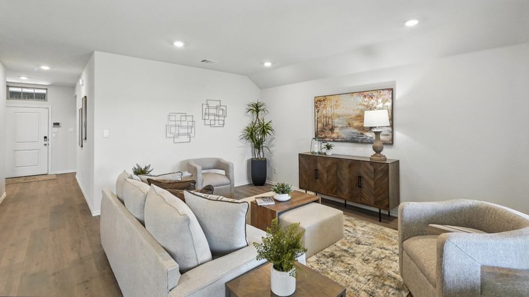 Furnished interior view inside a new home in Saddlebrook, Waxahachie (Image 30).