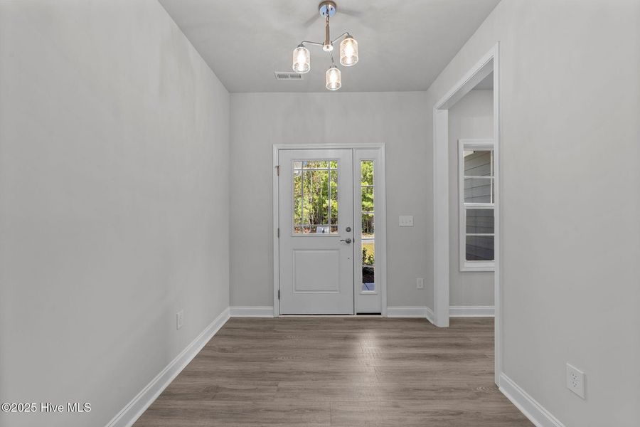 Spacious, unfurnished interior of a new home in Rutledge, Shallotte (Image 9).