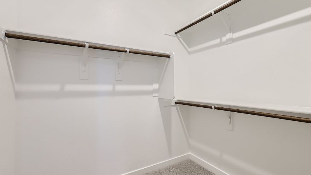 3580 Latitude Owners WIC F1 Base7