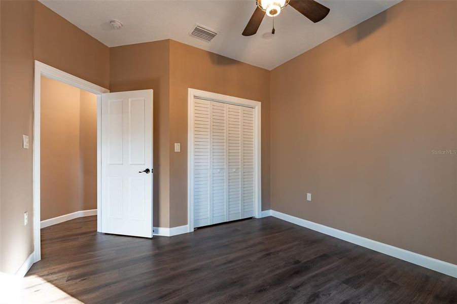 Spacious, unfurnished interior of a new home in , Spring Hill (Image 62).