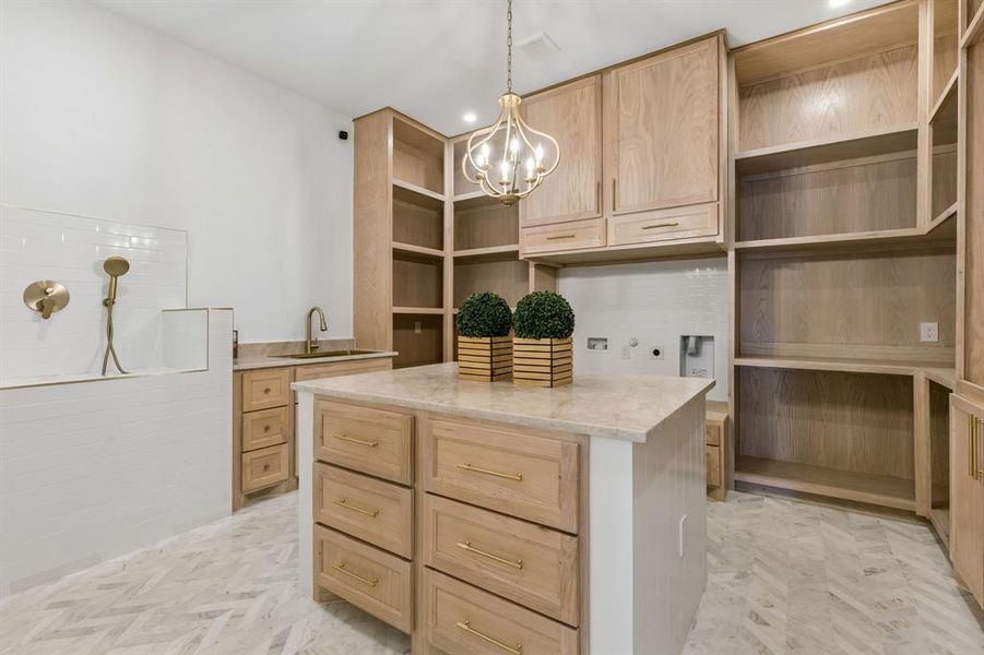 Furnished interior view inside a new home in , Bartonville (Image 19).