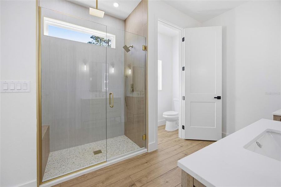 Furnished interior view inside a new home in , Dunnellon (Image 8).