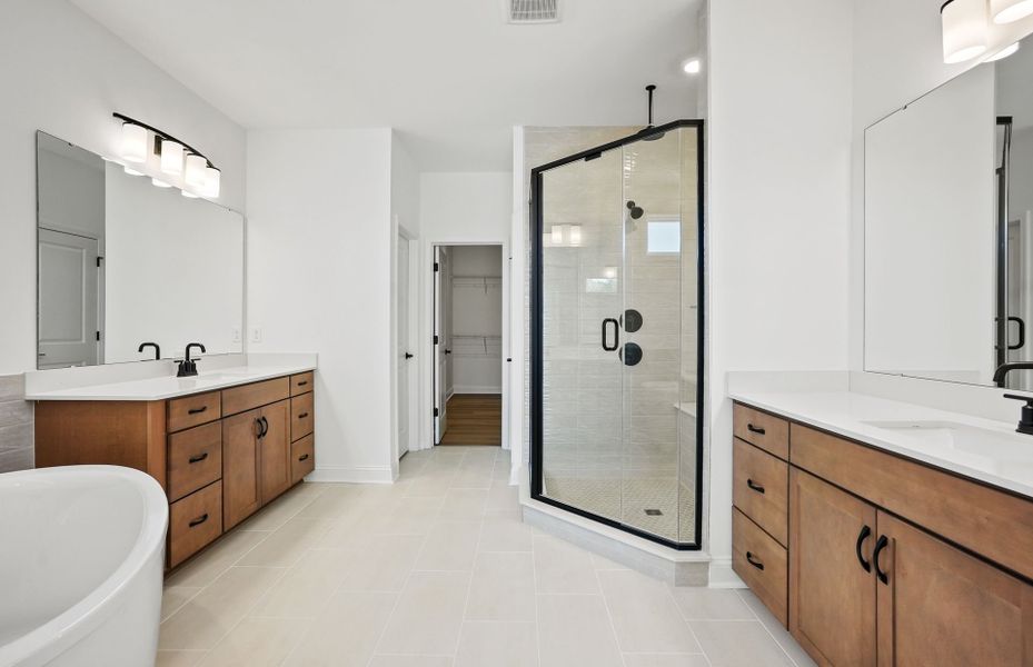 Furnished interior view inside a new home in Kinsdale, Lancaster (Image 35).