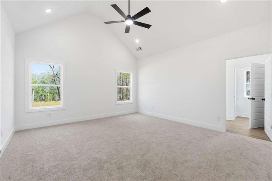 Spacious, unfurnished interior of a new home in , Covington (Image 39).
