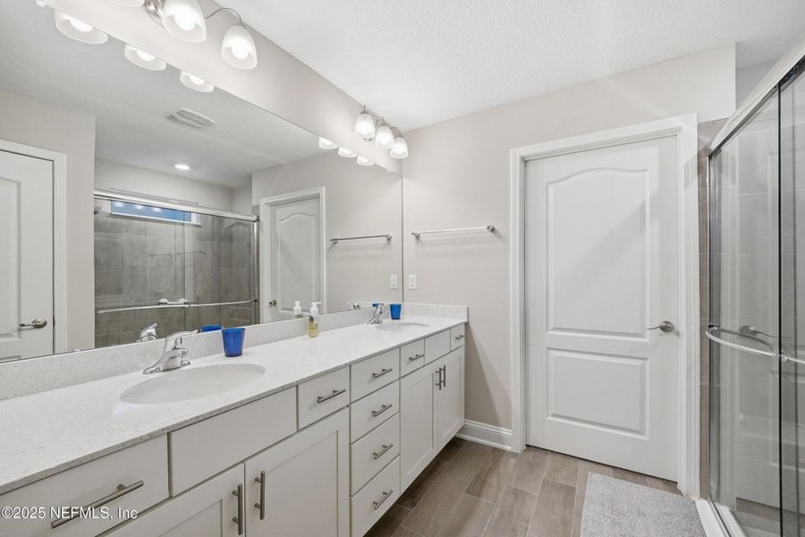 Furnished interior view inside a new home in Parkland Preserve, St. Augustine (Image 5).