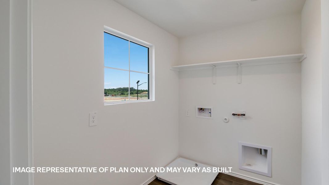 Spacious, unfurnished interior of a new home in Carillon, Manor (Image 14).