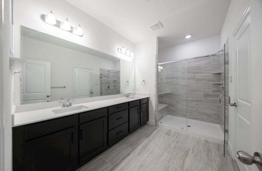 Rosemary Primary Bathroom