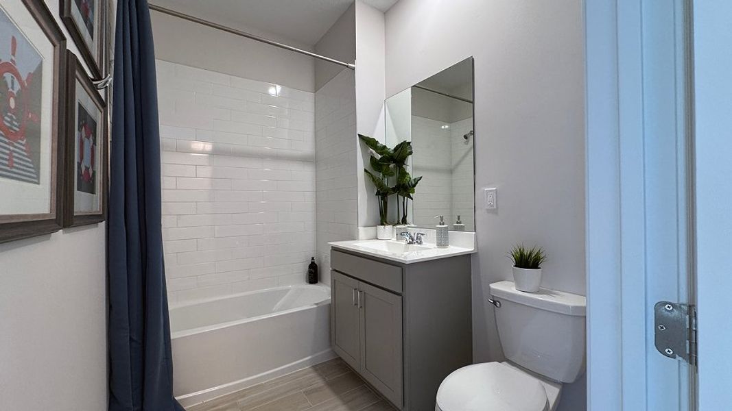 1308 Hibiscus Bath2 F1 5 5 25 1308 Hibiscus Bath2 F1 5 5 25