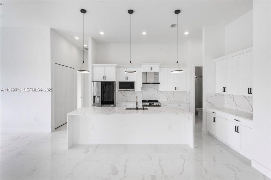 Furnished interior view inside a new home in , Cape Coral (Image 5).