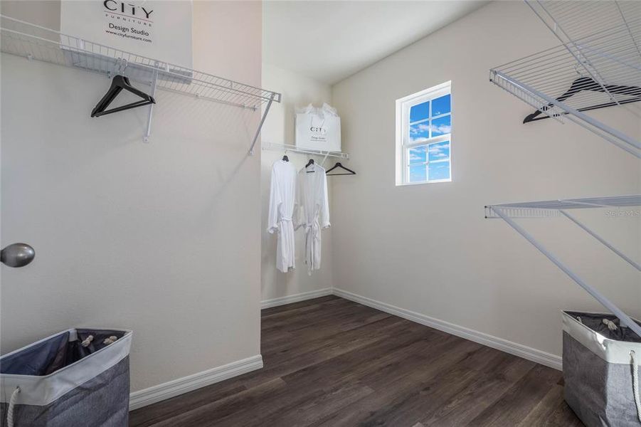 Spacious, unfurnished interior of a new home in , Haines City (Image 18).