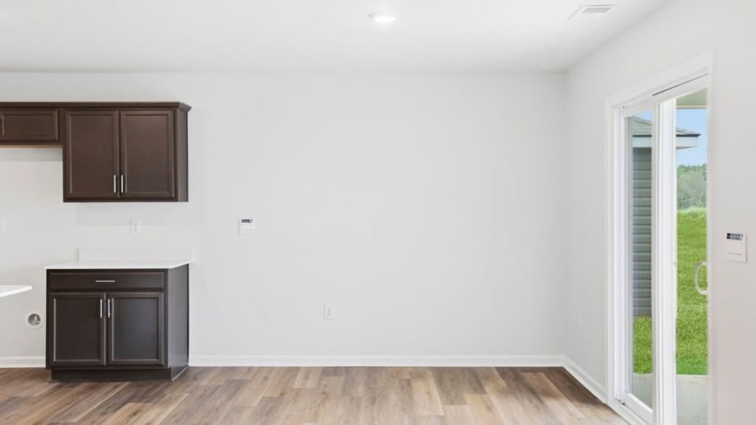 Spacious, unfurnished interior of a new home in Lakestone, Woodruff (Image 26).