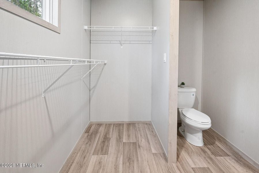 Spacious, unfurnished interior of a new home in , Lake Butler (Image 26).