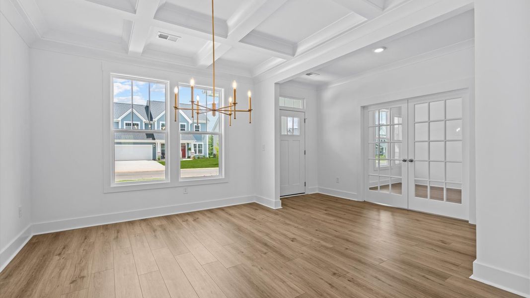 Furnished interior view inside a new home in Wells Crossing, Seneca (Image 5).