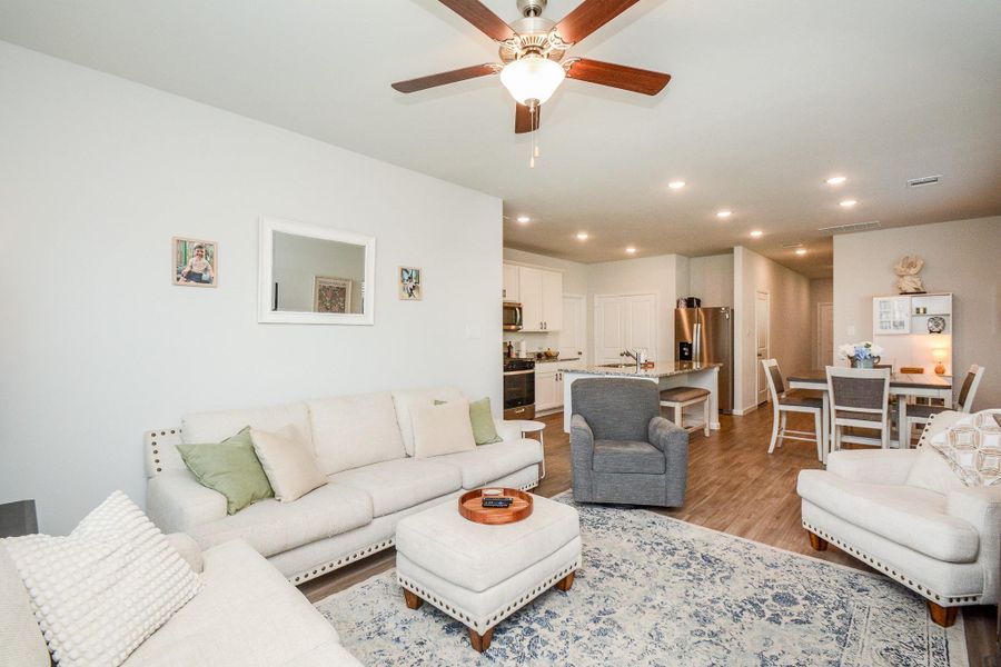 Furnished interior view inside a new home in Granger Pines, Conroe (Image 9).