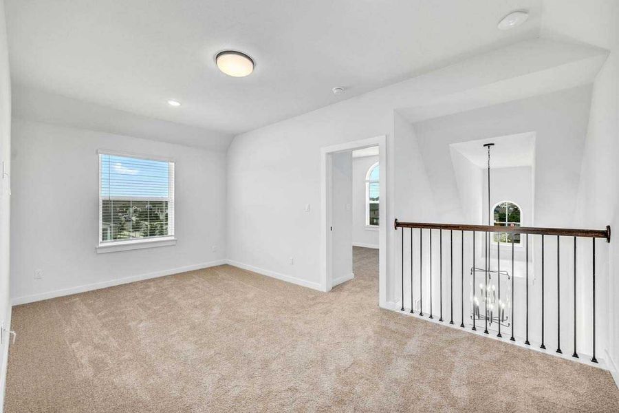 Representative unfurnished interior of a home built from the Richmond.535 by Highland Homes in Riceland, Mont Belvieu (Image 21).