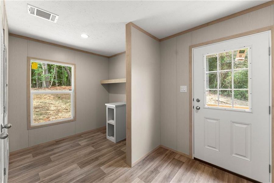 Spacious, unfurnished interior of a new home in , Lula (Image 31).
