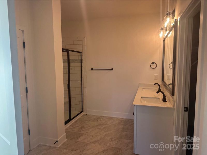Furnished interior view inside a new home in Kerns Ridge, Salisbury (Image 4).