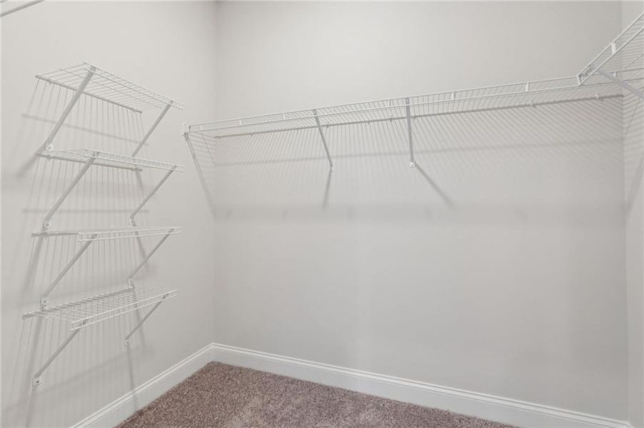 Spacious, unfurnished interior of a new home in Byers Park, Alpharetta (Image 35).