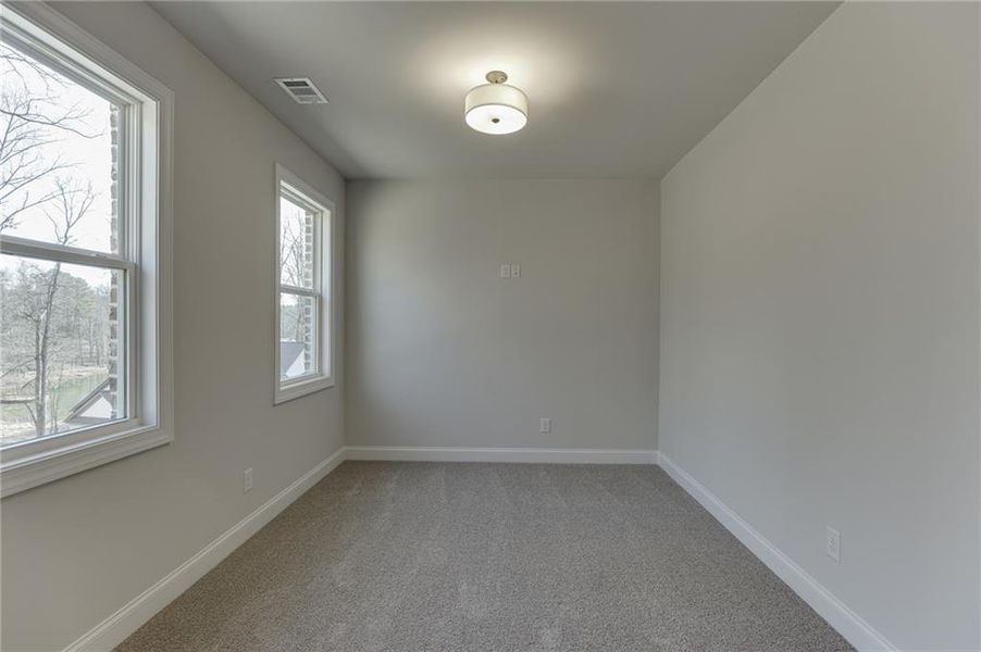 Spacious, unfurnished interior of a new home in , Bishop (Image 49).