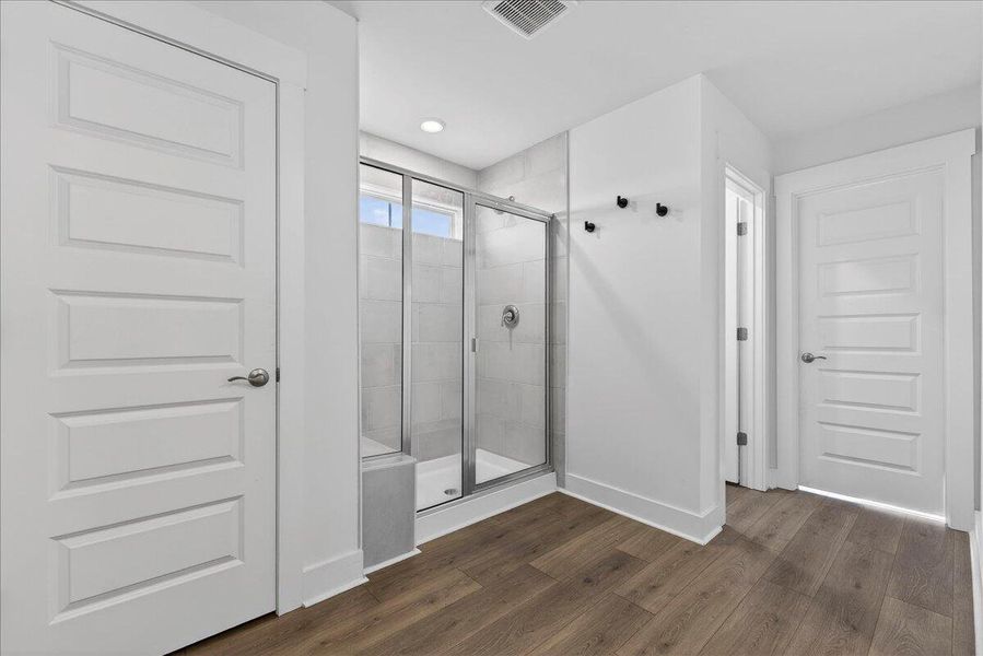 Image 34 of a home in The Coves at Lakes of Cane Bay. Image 34 of a home in The Coves at Lakes of Cane Bay.