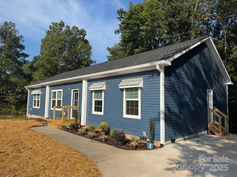 Image 14 of a home in .