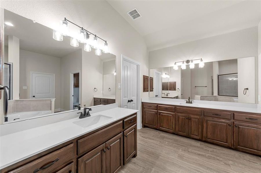 Furnished interior view inside a new home in High Meadows Estates, Nevada (Image 15). Furnished interior view inside a new home in High Meadows Estates, Nevada (Image 15).