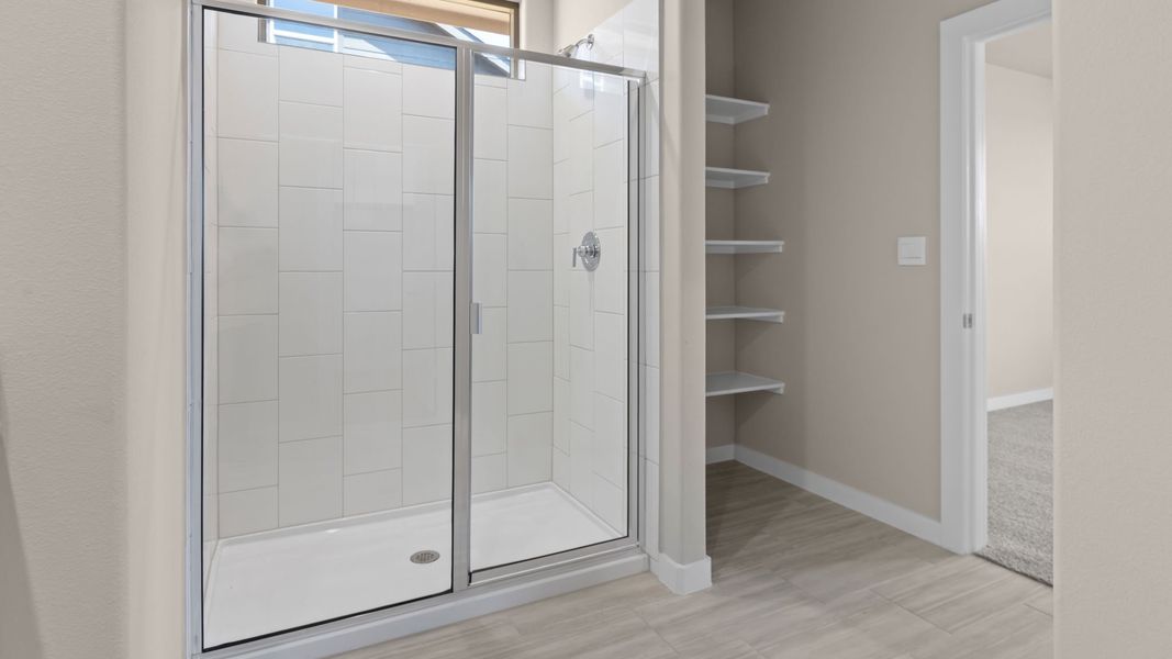 Image 24 representing the Cali by D.R. Horton in Legacy South, Midland, TX.