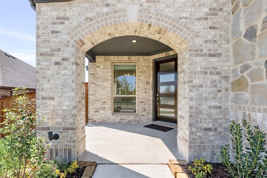 Exterior details and patio area of a home in The Grove, Midlothian (Image 4). Exterior details and patio area of a home in The Grove, Midlothian (Image 4).