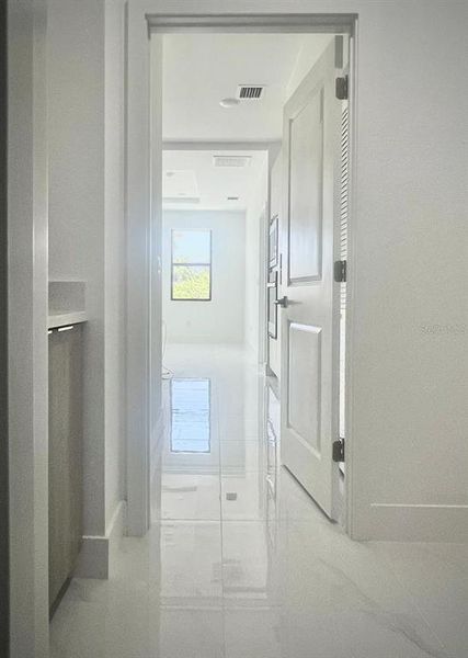 Spacious, unfurnished interior of a new home in , Cape Coral (Image 17). Spacious, unfurnished interior of a new home in , Cape Coral (Image 17).