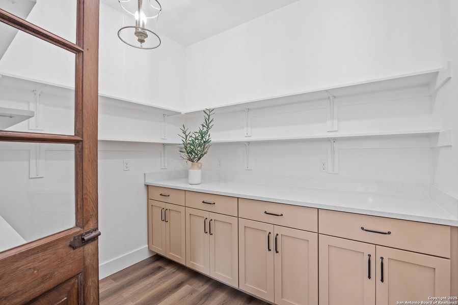 Furnished interior view inside a new home in , Kerrville (Image 8).