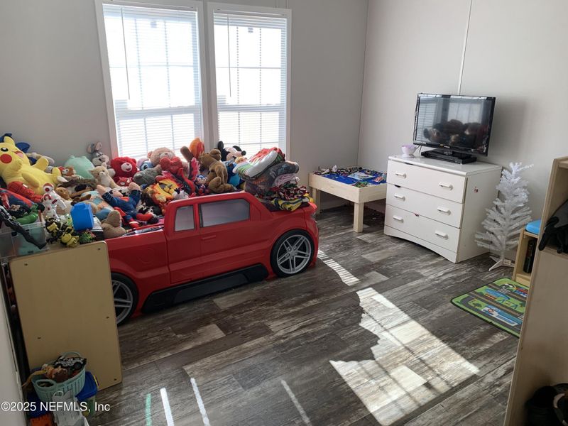 Image 35 of a home in .